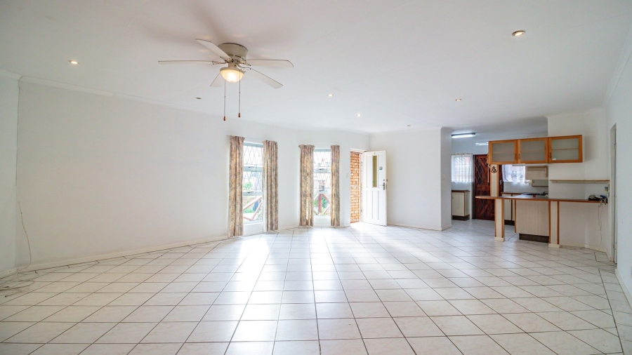 3 Bedroom Property for Sale in Beacon Bay Eastern Cape